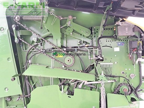 Empacadora gigant - Krone - comprima v 150
