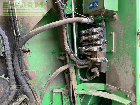 Empacadora gigant - Krone - comprima cf 155