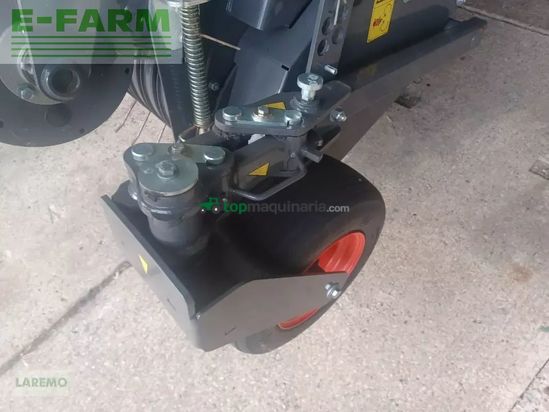 Empacadora gigant - Claas - quadrant 5200 evolution
