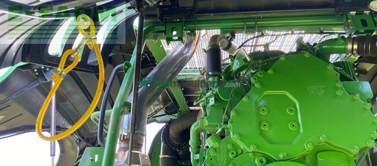 Cosechadora de Cereal - John Deere - 8500