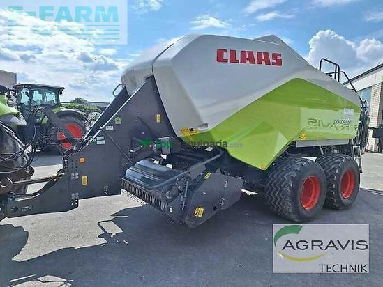 Empacadora gigant - Claas - quadrant 3300 fc t