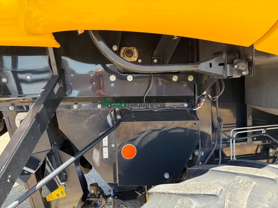 Cosechadora de Cereal - New Holland - CX5.80 FS