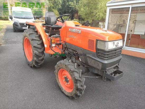 Tractor agrícola - Kubota - l3200dw