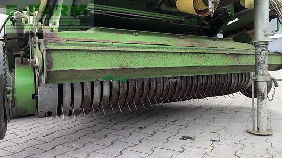 Empacadora gigant - Krone - vario pack 1800 multi-cut