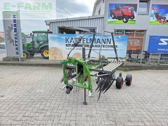 Rastrillo - Fendt - former 426dn