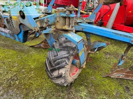 Arado - Lemken - tansanit 7corps