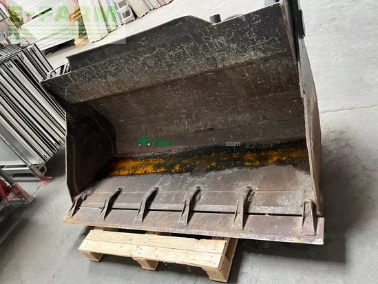 Minicargadora - Hitachi - zw 75