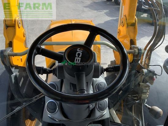 Tractor agrícola - JCB - 4220 fastrac tractor (st24632)