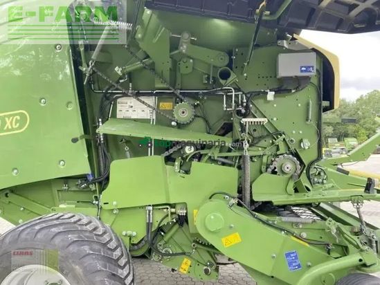 Empacadora gigant - Krone - comprima v 150 xc xtreme