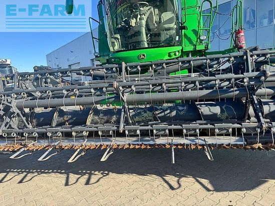 Cosechadora de Cereal - John Deere - t560 + heder 6m