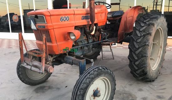 Tractor agrícola - Fiat / Fiatagri - 600