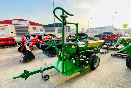 Encintadora arrastrada marca Aim