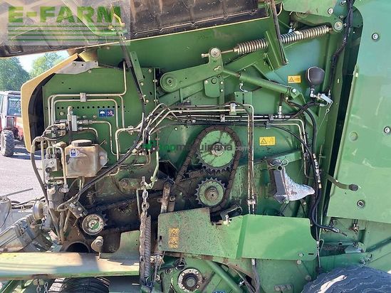 Empacadora gigant - Krone - v 150 xc