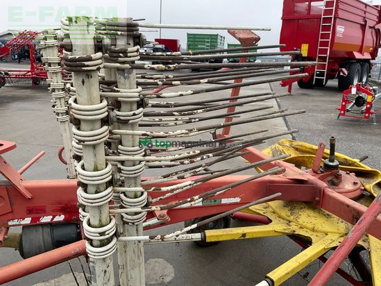 Rastrillo - Pöttinger - TOP 461 N