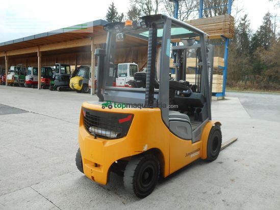 Elevadora - Jungheinrich - dfg425s triplex 4,4m + ss + 4. kreis