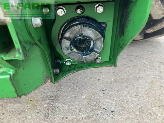 Cosechadora de Cereal - John Deere - 8400