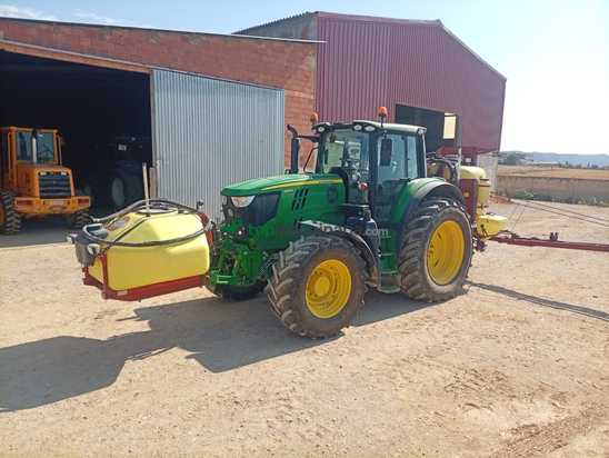 Pulverizador suspendido Hardi modelo Máster 1600 