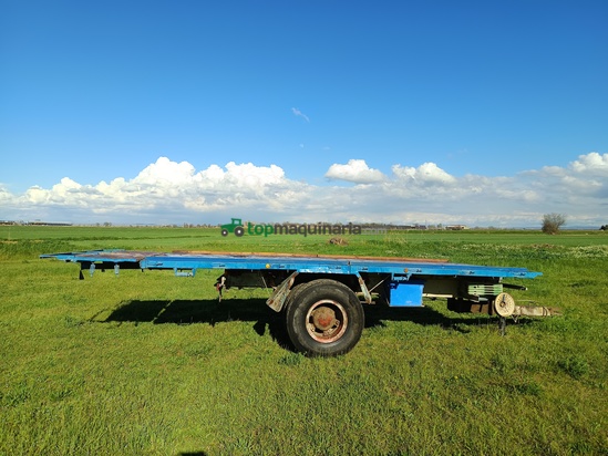 Remolque basculante agrícola