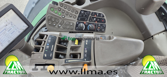 Tractor agrícola - John Deere - 8260R