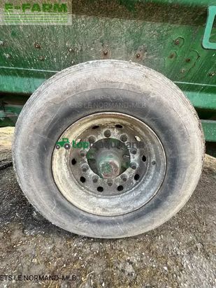 Remolqu esparcidor - Keenan - mecafibre340