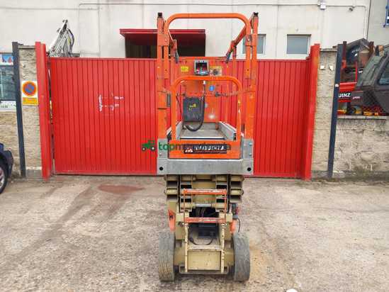 Tijera JLG 2030ES