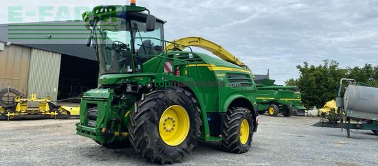 Cosechadora de Cereal - John Deere - 8300