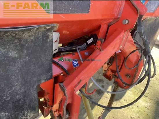 Esparcidor - Kuhn - axis 401 w