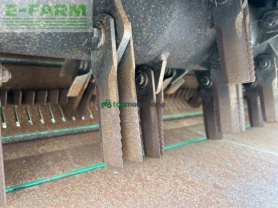Cosechadora de Cereal - John Deere - t670