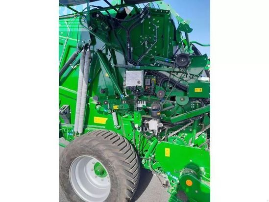 Empacadora gigant - McHale - v6-760-mk4