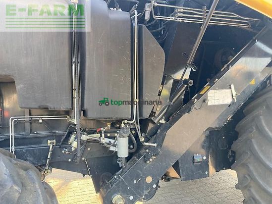 Cosechadora de Cereal - New Holland - ch 7.70