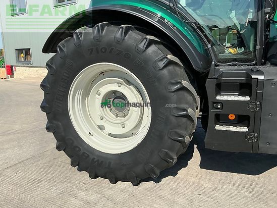 Tractor agrícola - Valtra - t254 versu tractor (st26250)