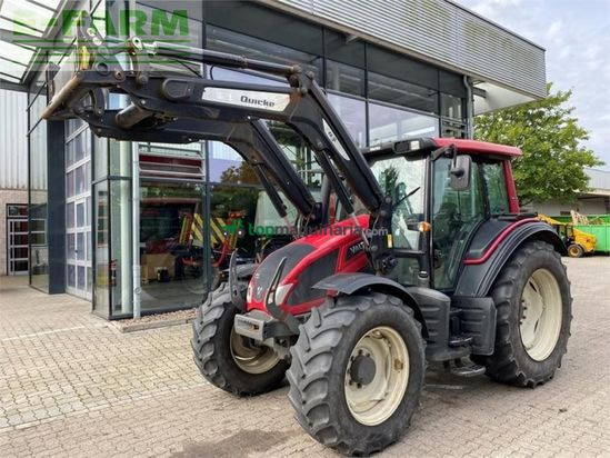 Tractor agrícola - Valtra - n 103 reparaturbedürftig
