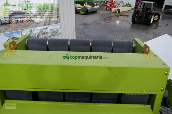 Empacadora gigant - Claas - variant 260 rc