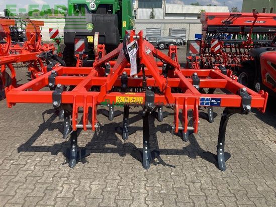 Cultivador - Kuhn - cultimer 300r