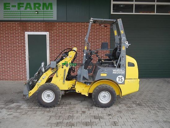 Minicargadora - Weidemann - wacker wl 20e