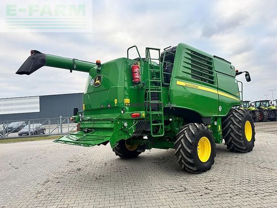 Cosechadora de Cereal - John Deere - t670i + 725x