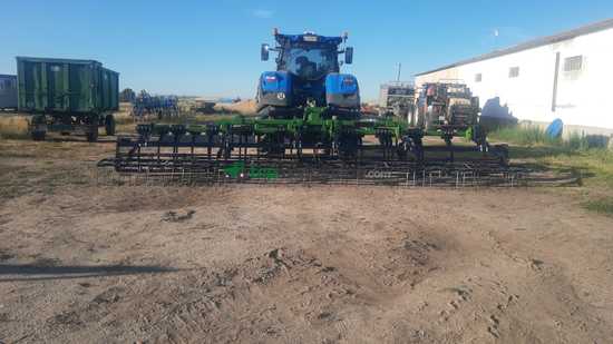 CULTIVADOR SEMICHISEL DE 31 BRAZOS ELASTOMEROS 35X35 EN 3 FILAS