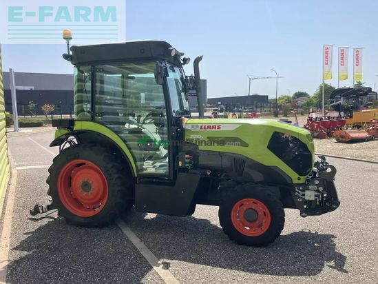 Tractor agrícola - Claas - nexos 220 s