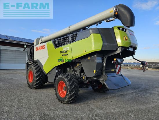 Cosechadora de Cereal - Claas - trion 740 montana 4x4