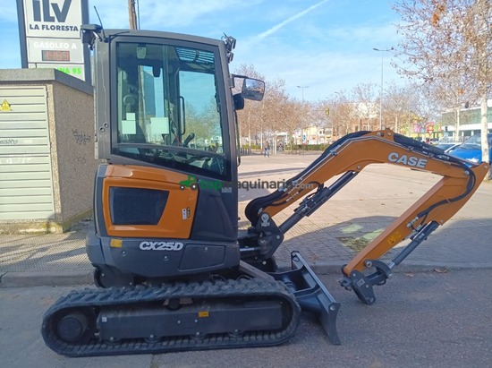 Miniexcavadora CASE CX25D