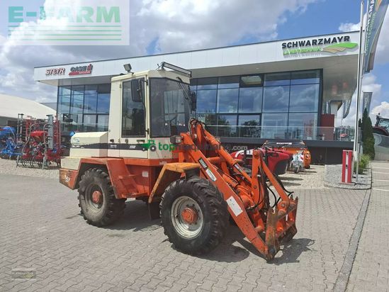 Minicargadora - Schaeff - 841
