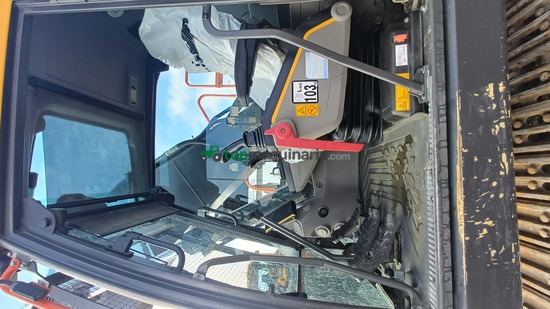 Excavadora VOLVO  EC220