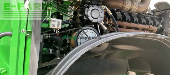 Cosechadora de Cereal - John Deere - 9700