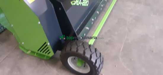 Trituradora Dea autoalimentada Nueva