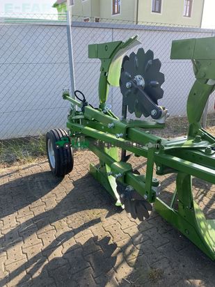 Arado - Amazone - cayros xm v