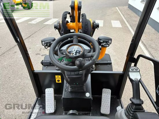 Telescopica - JCB - 403 agri smart power