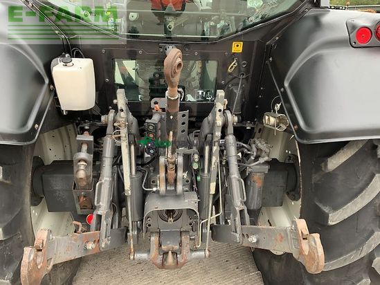 Tractor agrícola - Valtra - n113 hi tech tractor (st23833)