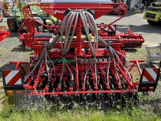 Sembradora - Kverneland - e-drill compact