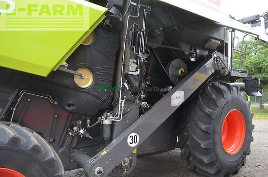 Cosechadora de Cereal - Claas - trion 730