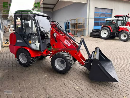 Telescopica - Toyo - 836 ii kabine stage v